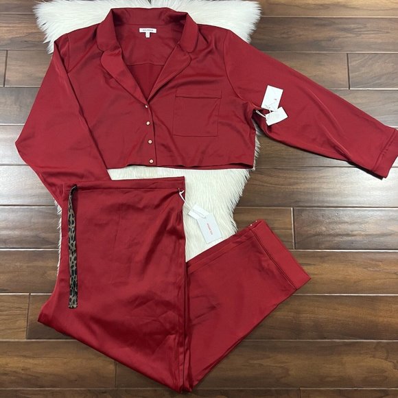 Good American Women's Size 7 / US 4X Red Satin Pajama Sleep Set Pants Top - Picture 1 of 13